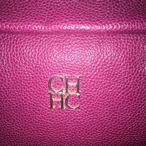 Authentic Carolina Herrera Used condition - Picture 5 of 8